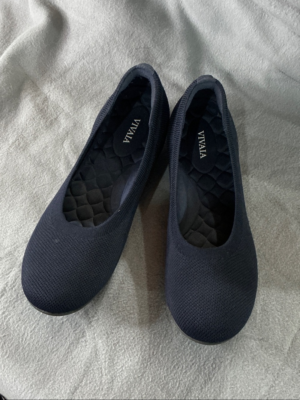 💚VIVAIA Navy Knit Slip-On Flats